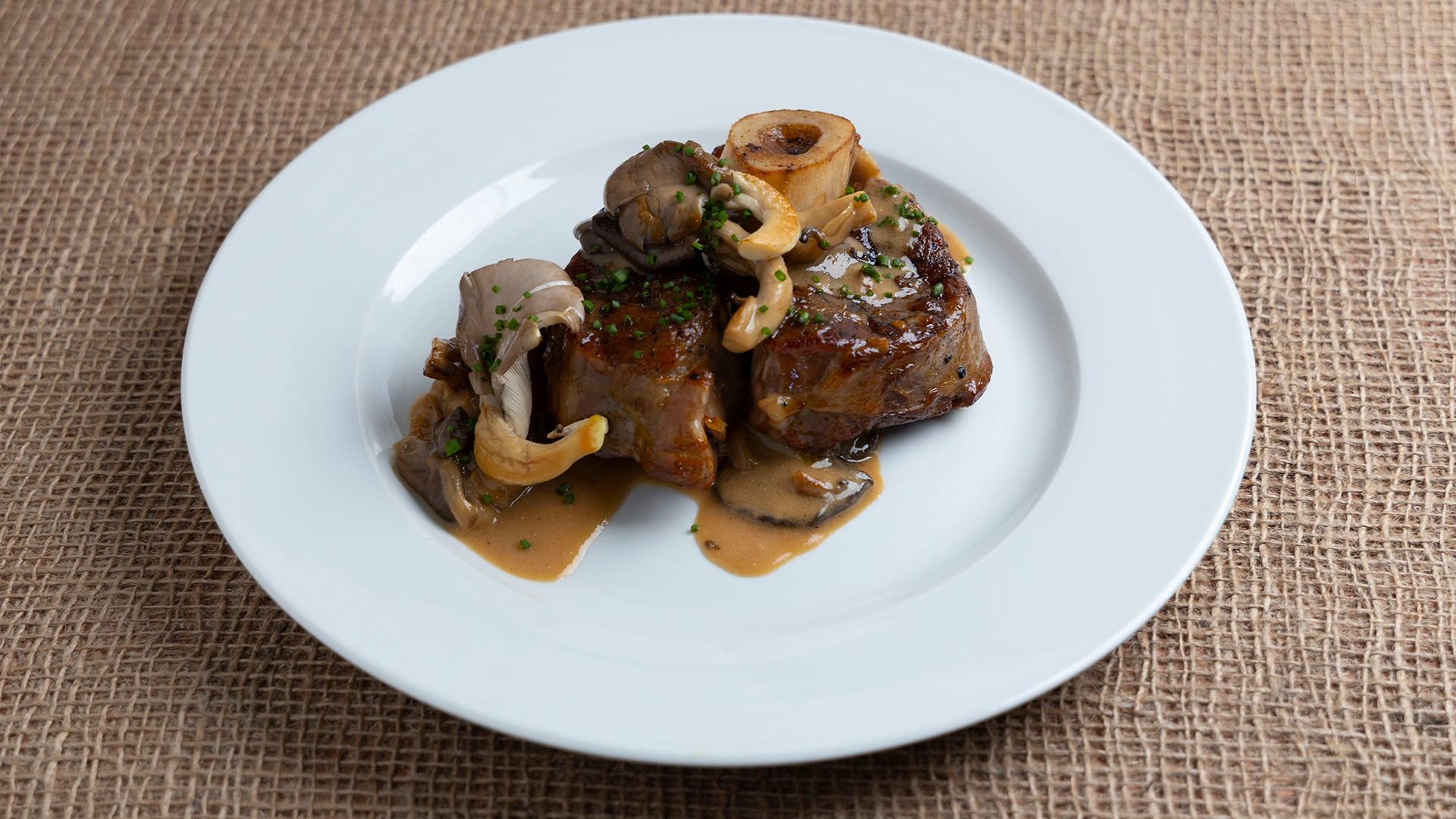 Veal shank with oyster mushrooms