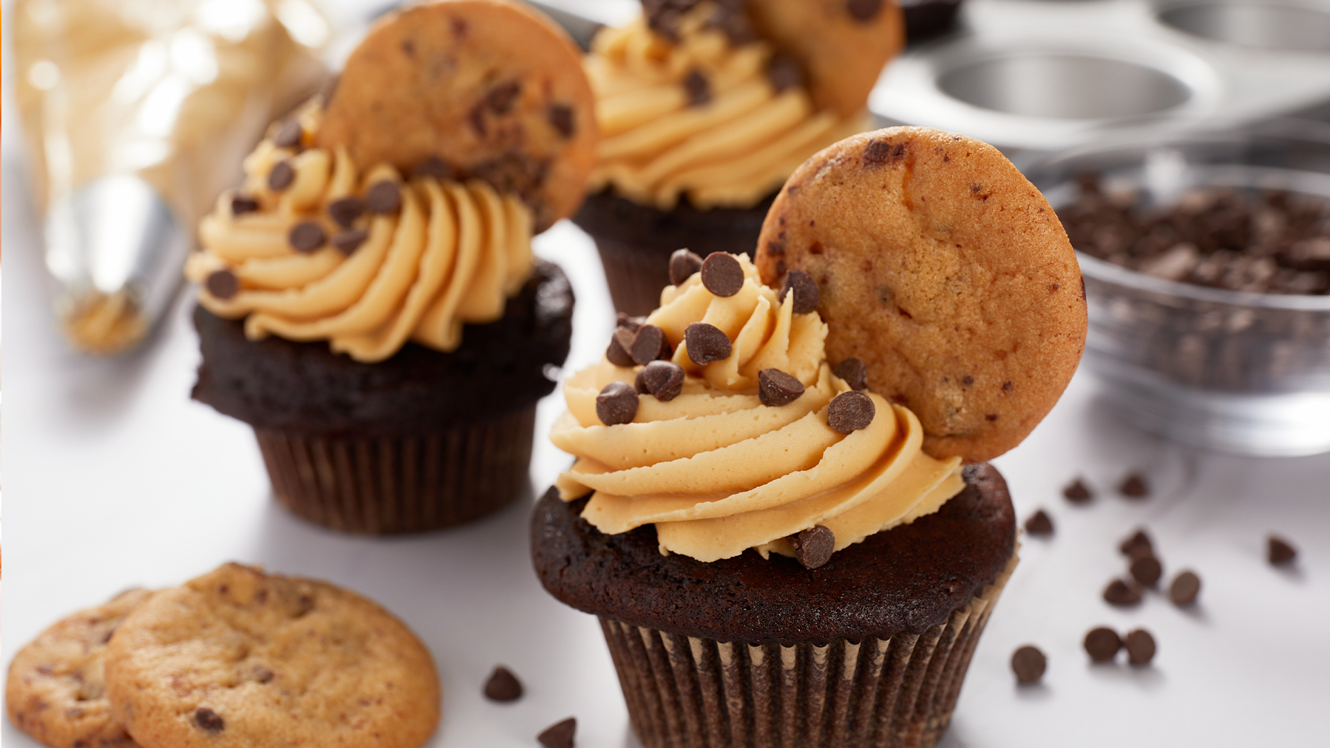 Chocolate chip cookie cupcakes