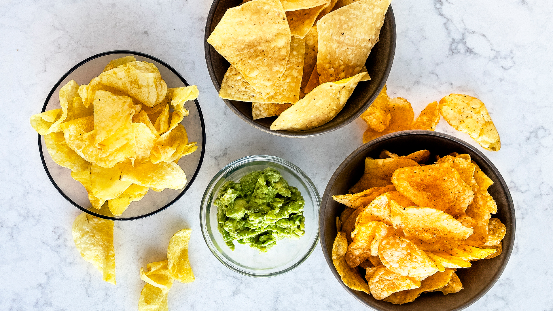 Sour cream and chive caviar chips
