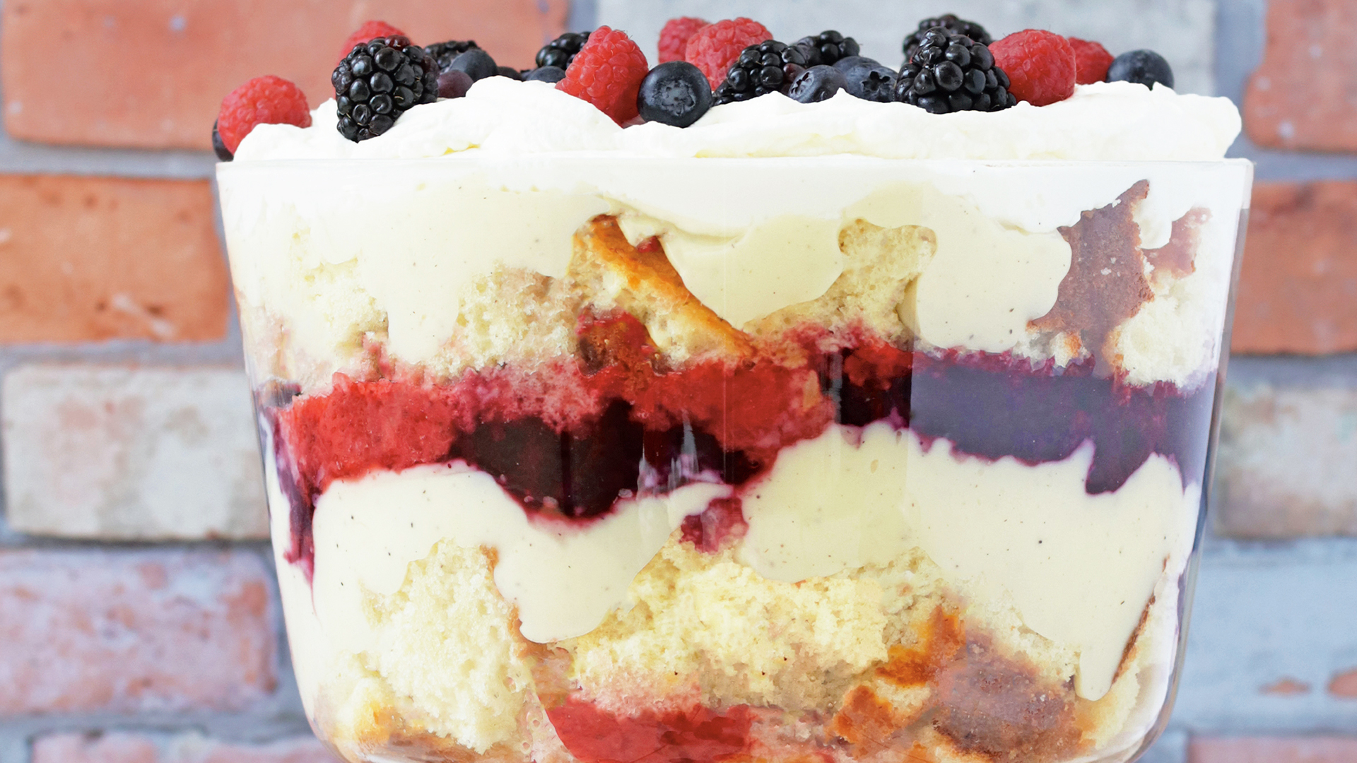 Summer berry trifle