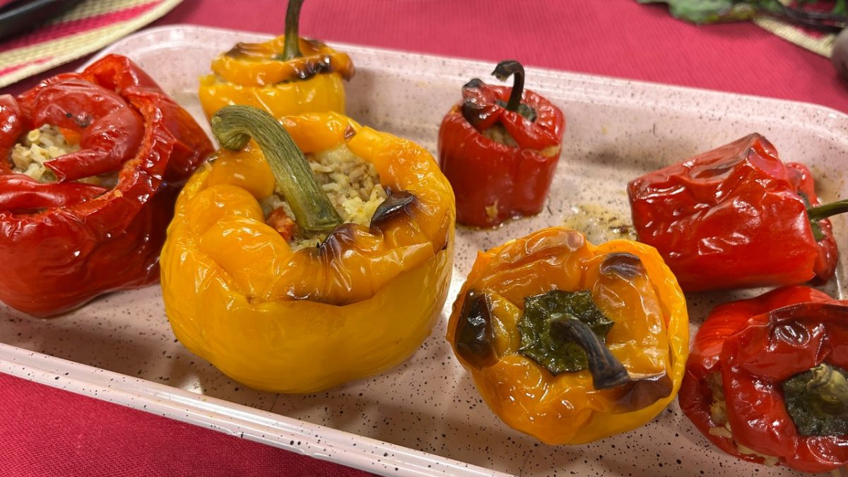 stuffed-peppers-with-leftover-rice