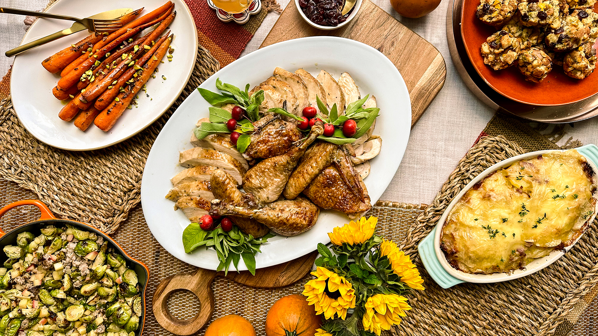 7 Thanksgiving recipes from your favorite Bills players + Wegmans