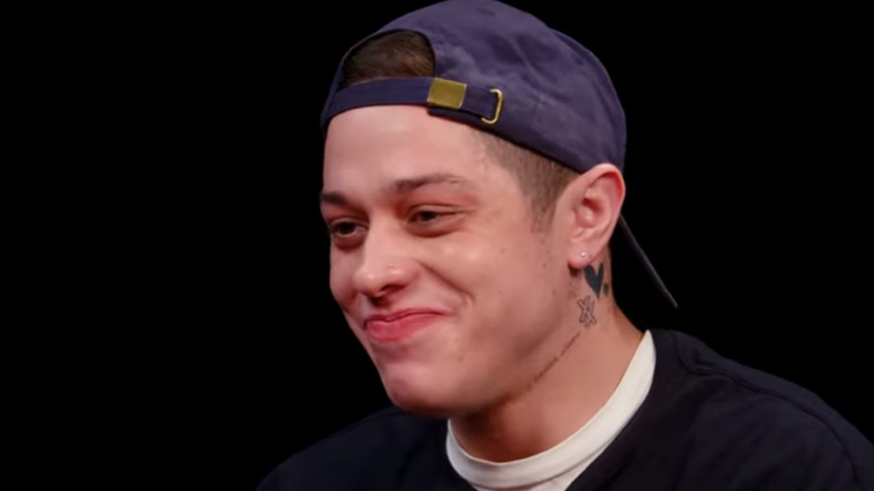 pete davidson hot ones