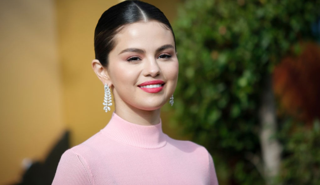 Selena Gomez Claps Back At Trolling Comments Over Her Body 