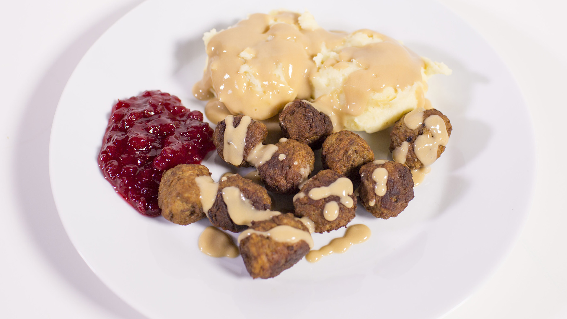 ikea-has-finally-revealed-the-secret-recipe-to-their-meatballs