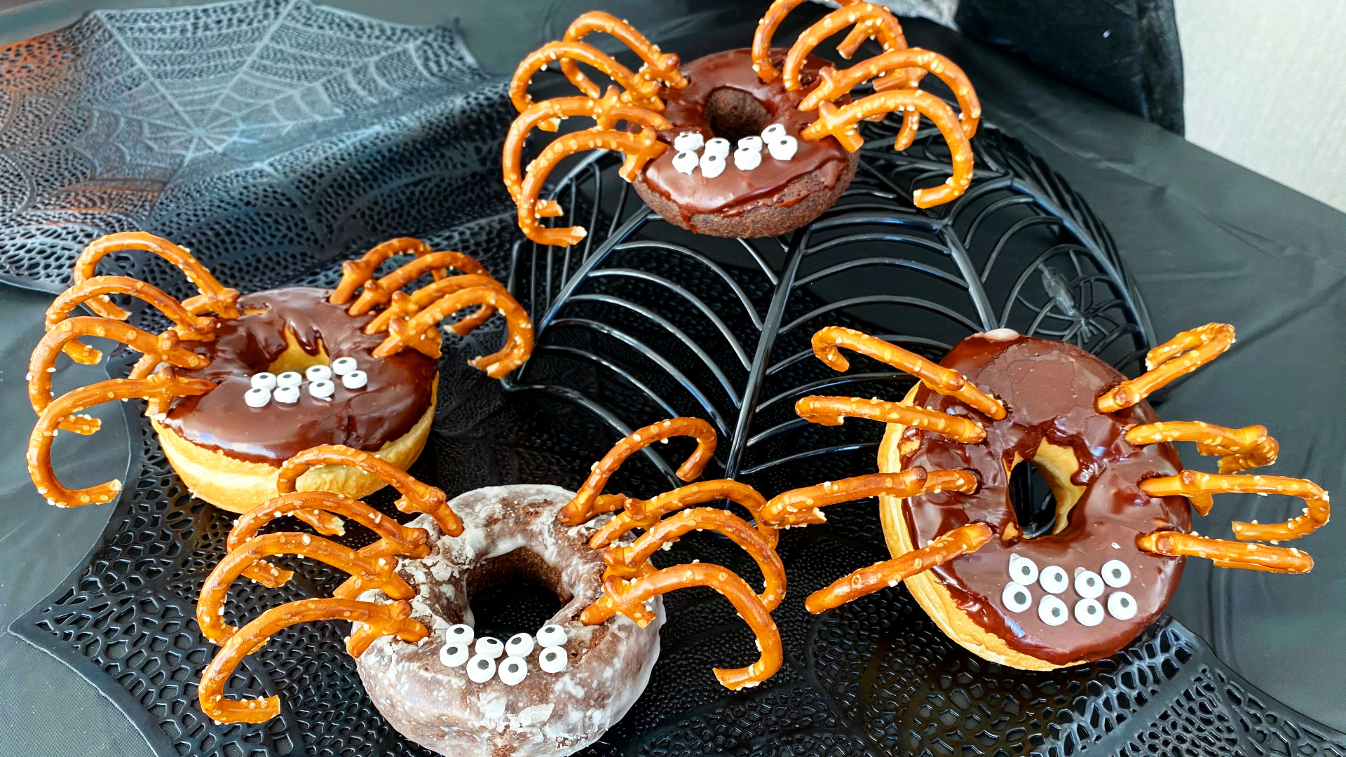 Spider doughnuts