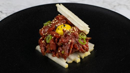 Korean beef tartare (yukhoe)