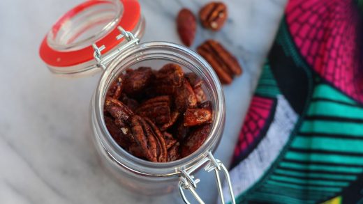 Sweet and spicy mixed nuts