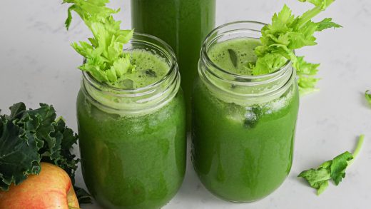 Green juice recipe with celery