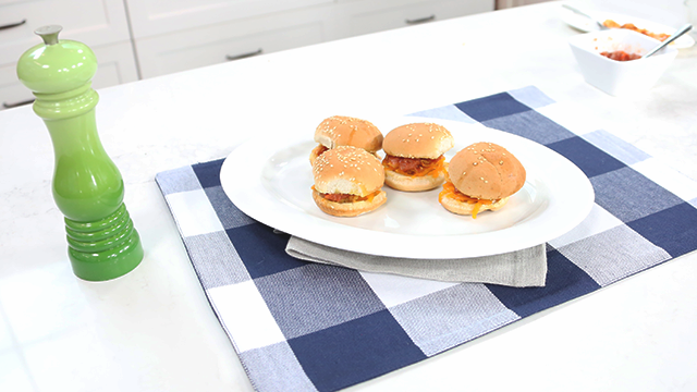 Grilled Cheese sliders with pancetta and Tomato Marmalade