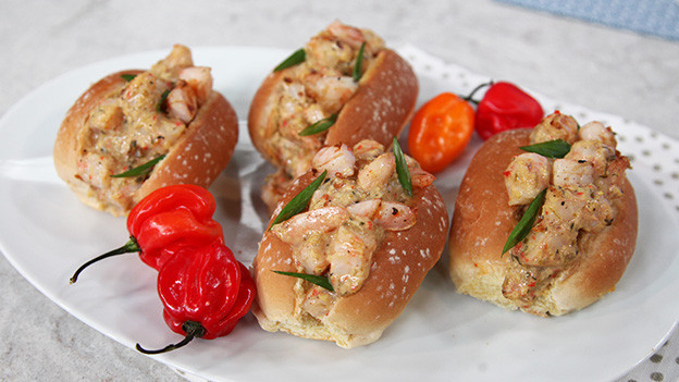 Jerk shrimp rolls