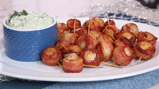 Bacon-wrapped potatoes with lemon-herb dip