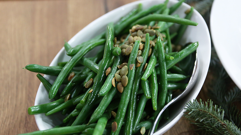 Green beans with toasted pumpkin seeds and brown butter