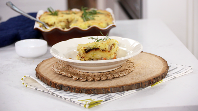 Shepherd's pie with colcannon topping