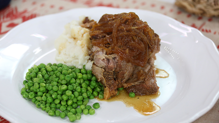 Diner style braised pork with smoked spices