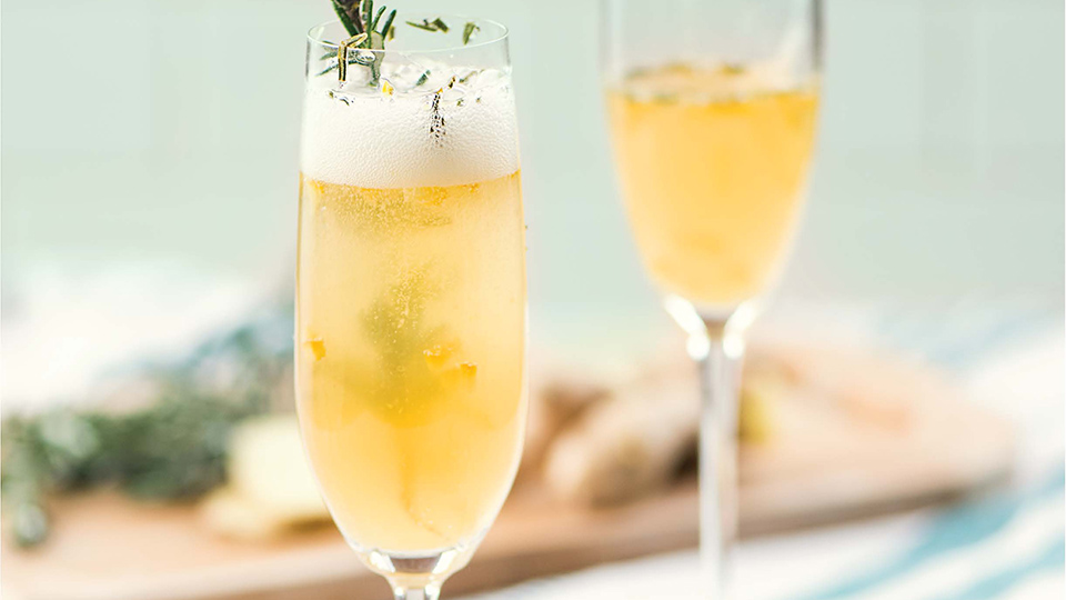 Ginger beer mimosa