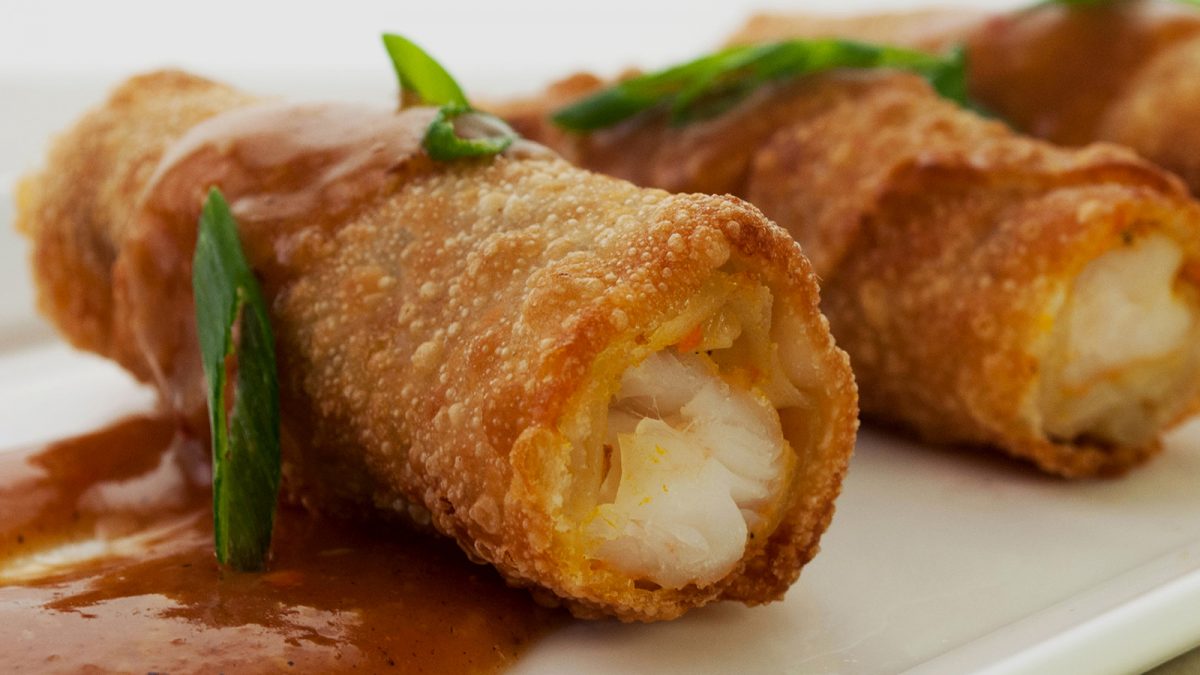 Deep-fried shrimp rolls