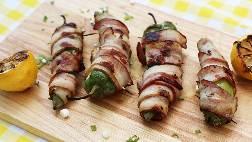 Bacon wrapped Anaheim chilli poppers