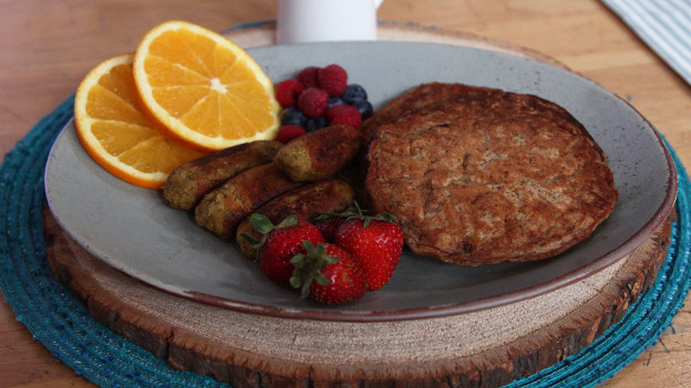 Chickpea breakfast sausages