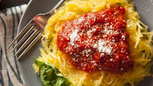 Slow-cooker meat balls with spaghetti squash