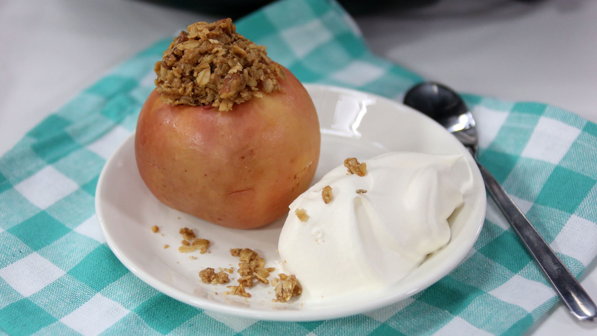 Slow cooker baked apple