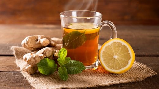 Brewed green tea with ginger and lemon