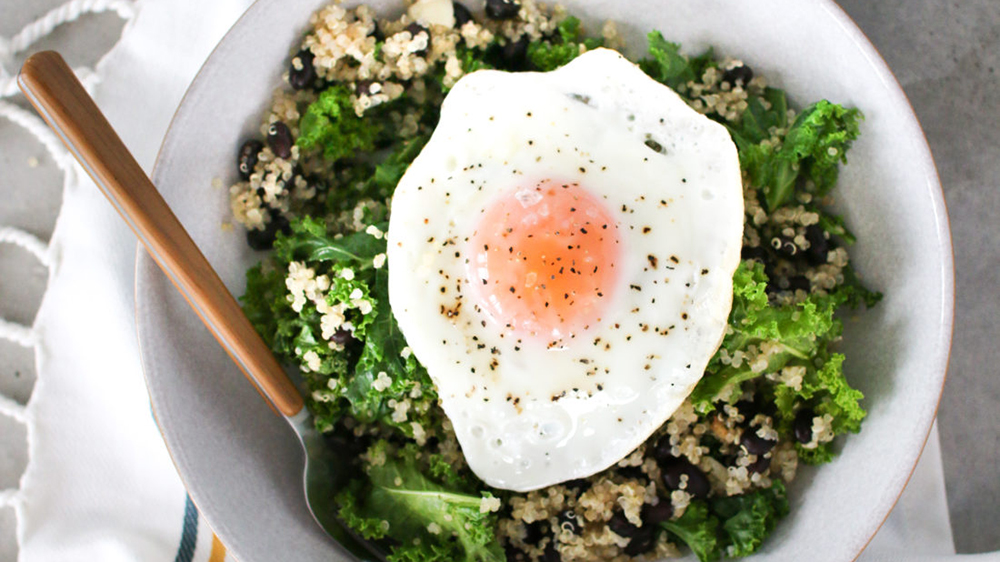 Kale and quinoa stir-fry