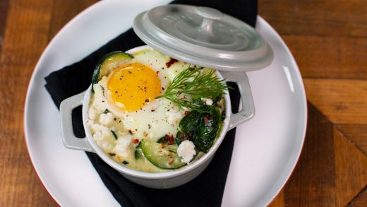 Baked eggs with spinach and zucchini