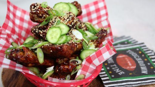 The most delicious crispy Korean fried chicken wings