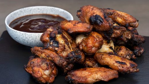 Cherrywood smoked chicken wings
