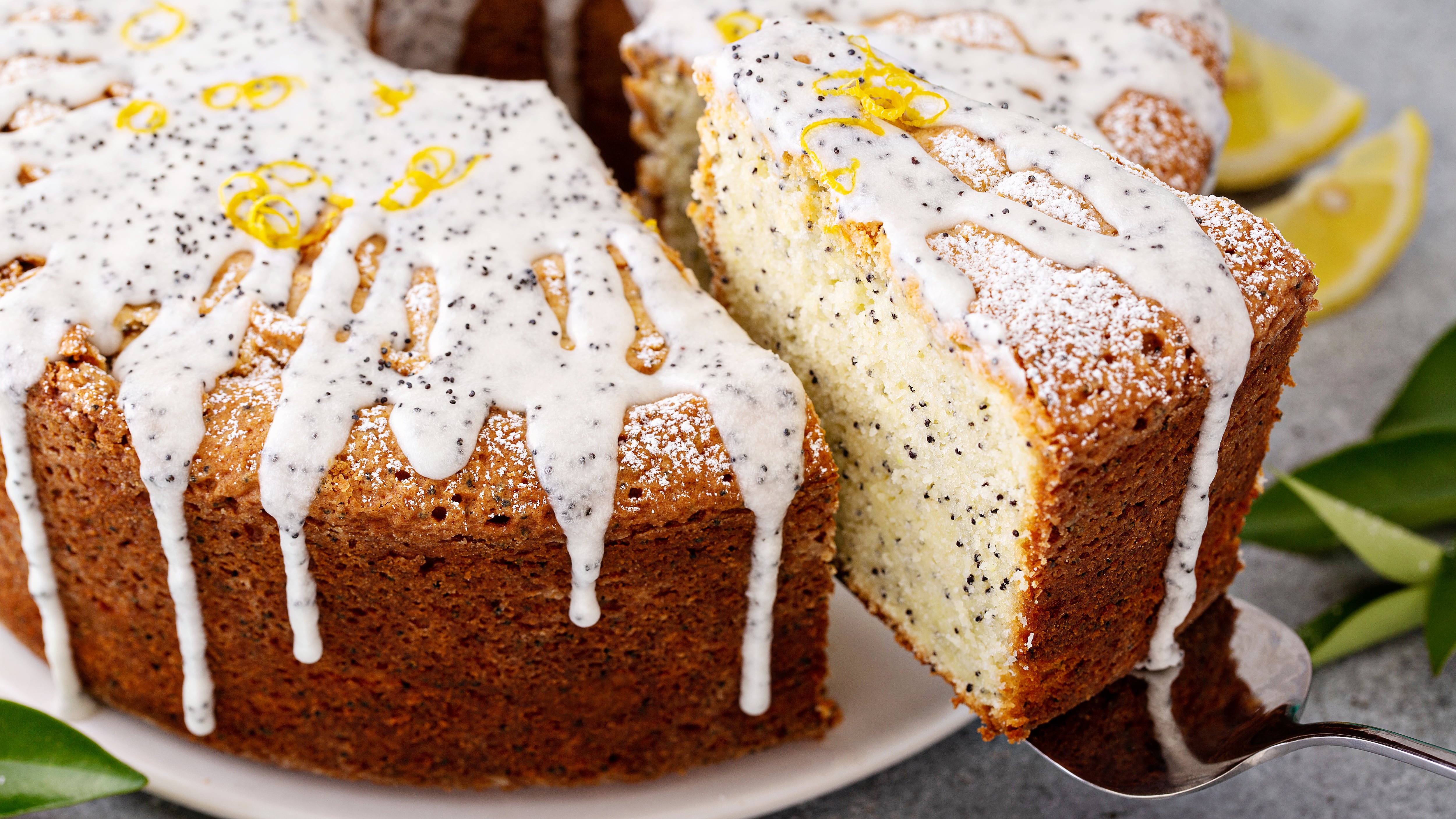 Lemon Poppyseed Bundt Cake