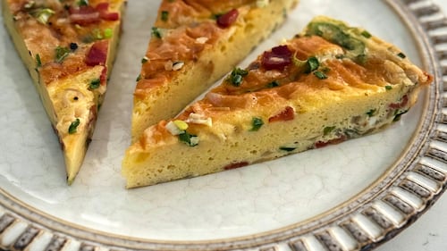 Simple Bacon, Onion and Cheese Brioche Breakfast Tart