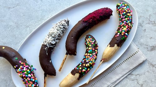 Frozen Chocolate-Dipped Bananas
