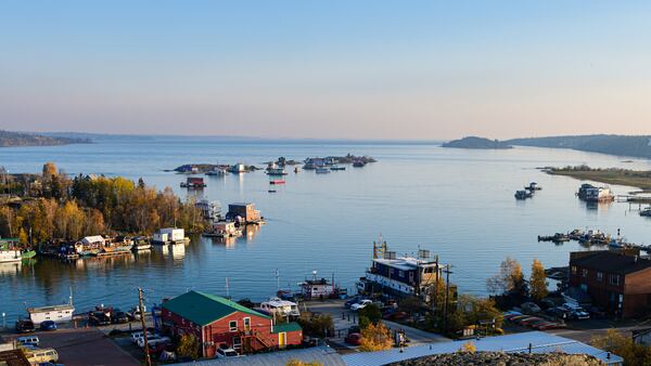 Great Slave Lake (Yellowknife, North Slave Region )