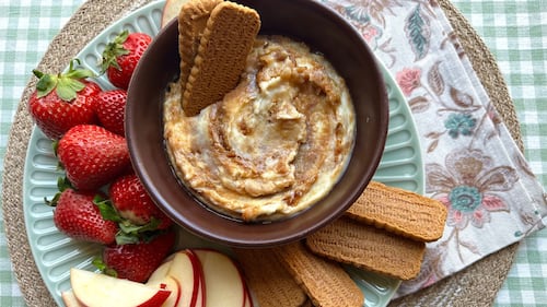 Speculoos Cookie Butter Cheesecake Dip