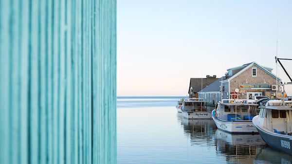 Victoria‑by‑the‑Sea – Charming Coastal Village